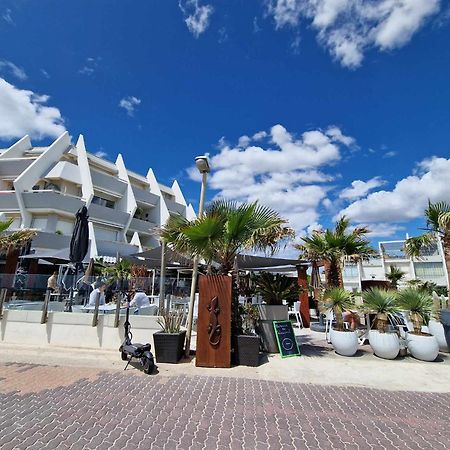 Appartement 1Ere Ligne Piscine Terrasse Au Bord De La Plage Front De Mer Avec 6 Velos Palavas-les-Flots Exterior foto